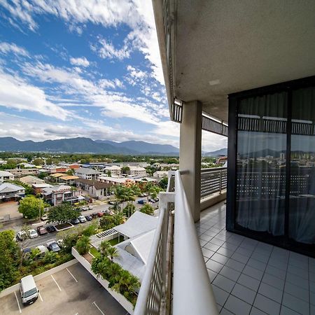 Rydges Esplanade Resort Кернс Екстер'єр фото