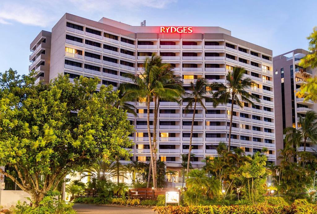 Rydges Esplanade Resort Кернс Екстер'єр фото