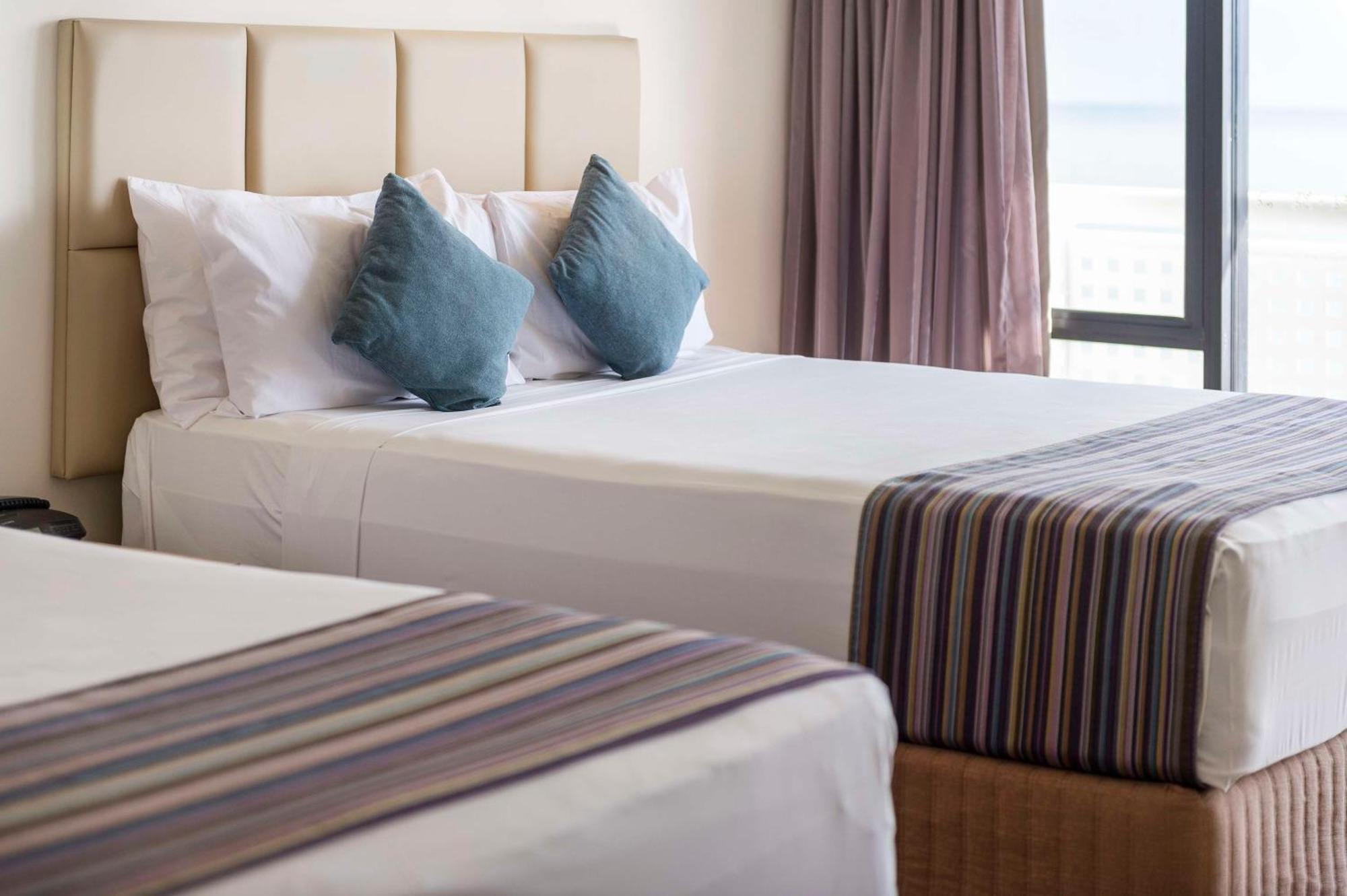 Rydges Esplanade Resort Кернс Екстер'єр фото